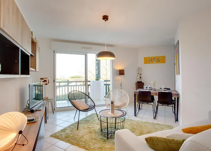 Apartment Les Hauts de Loraldia